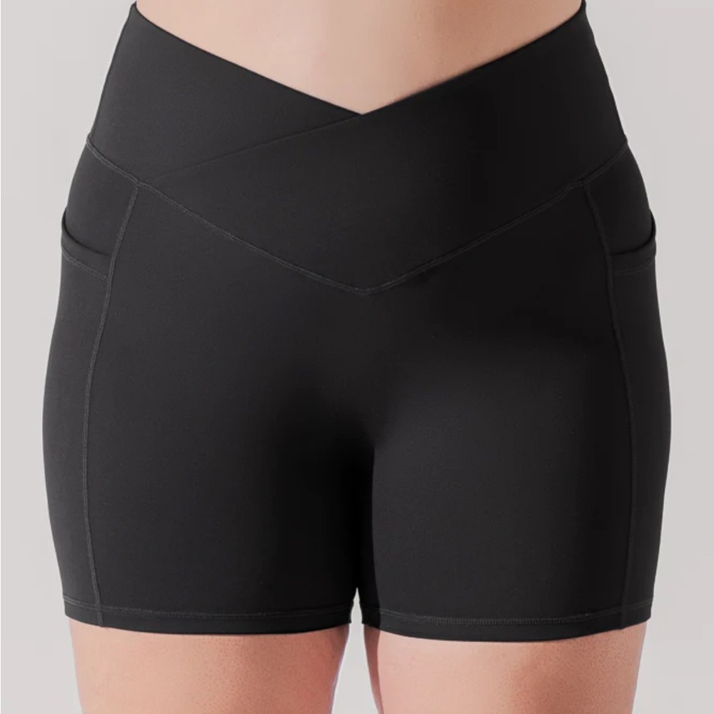 Popflex Active Criss Cross Short